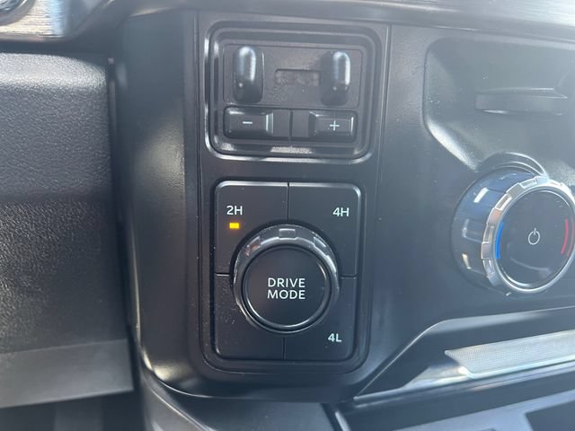 Used 2023 Ford F250 Lariat w/ Sport Appearance Package AWD/4WD image 22