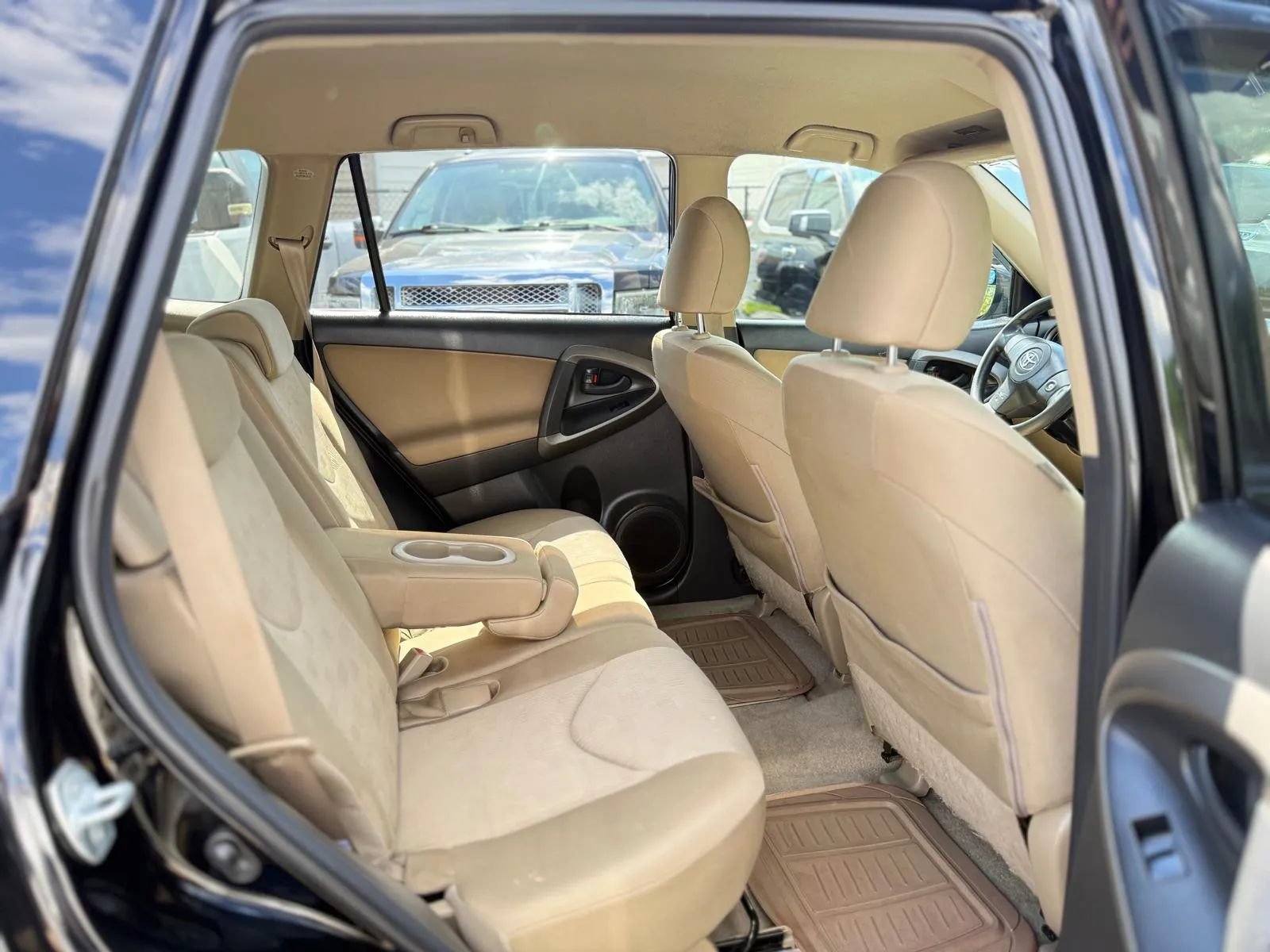 Used 2009 Toyota RAV4 4WD image 12