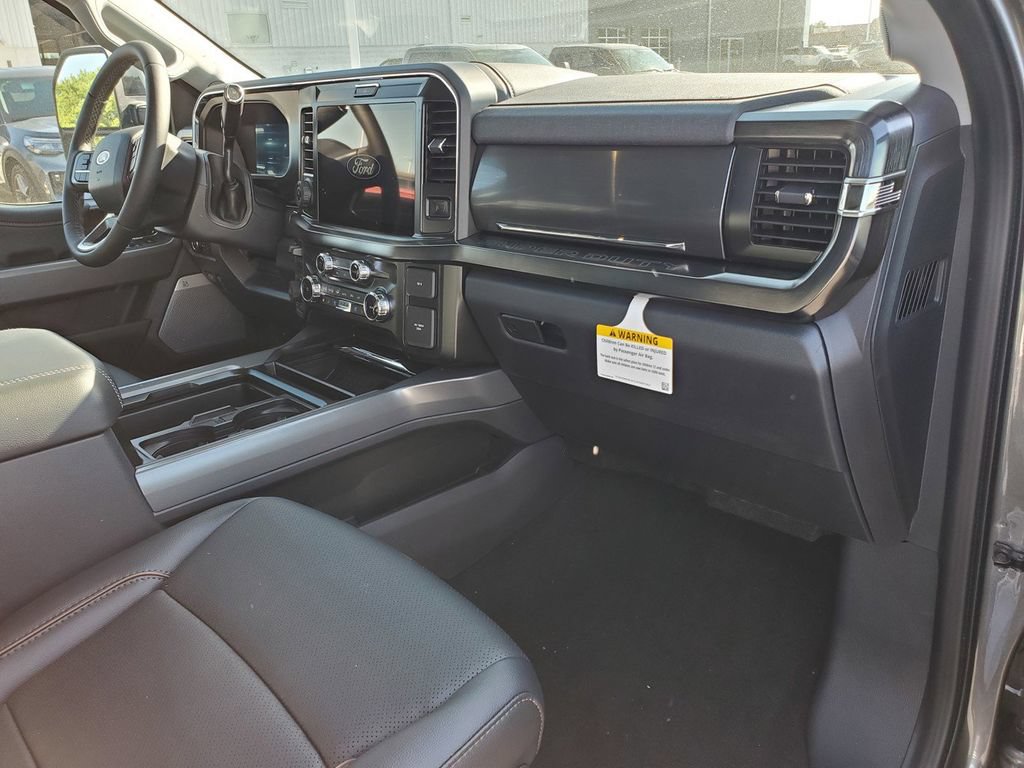 New 2026 Ford F350 Lariat w/ Black Appearance Package AWD/4WD image 12
