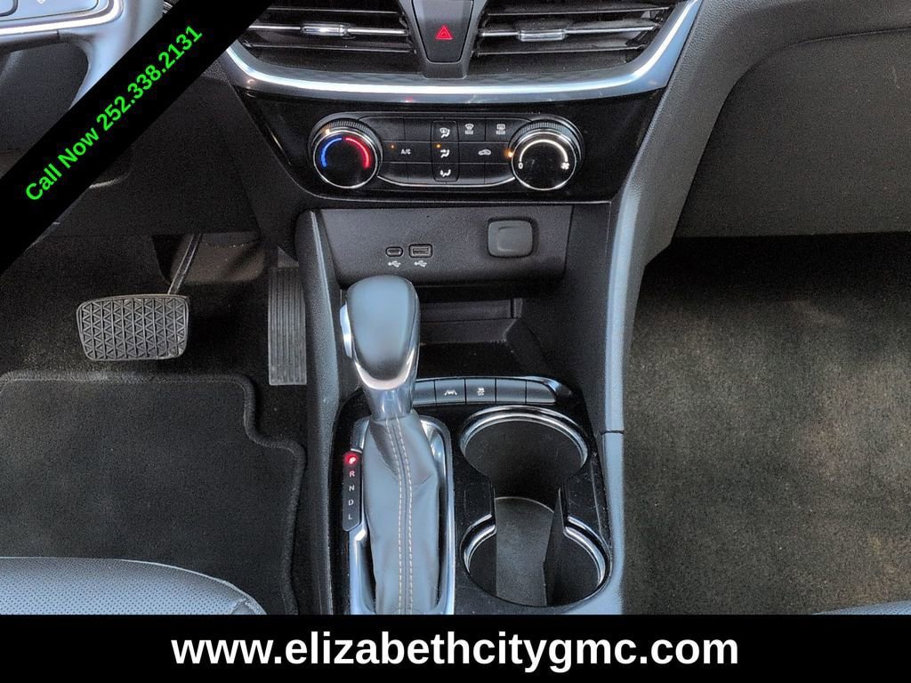 Used 2024 Buick Encore GX Sport Touring FWD image 20