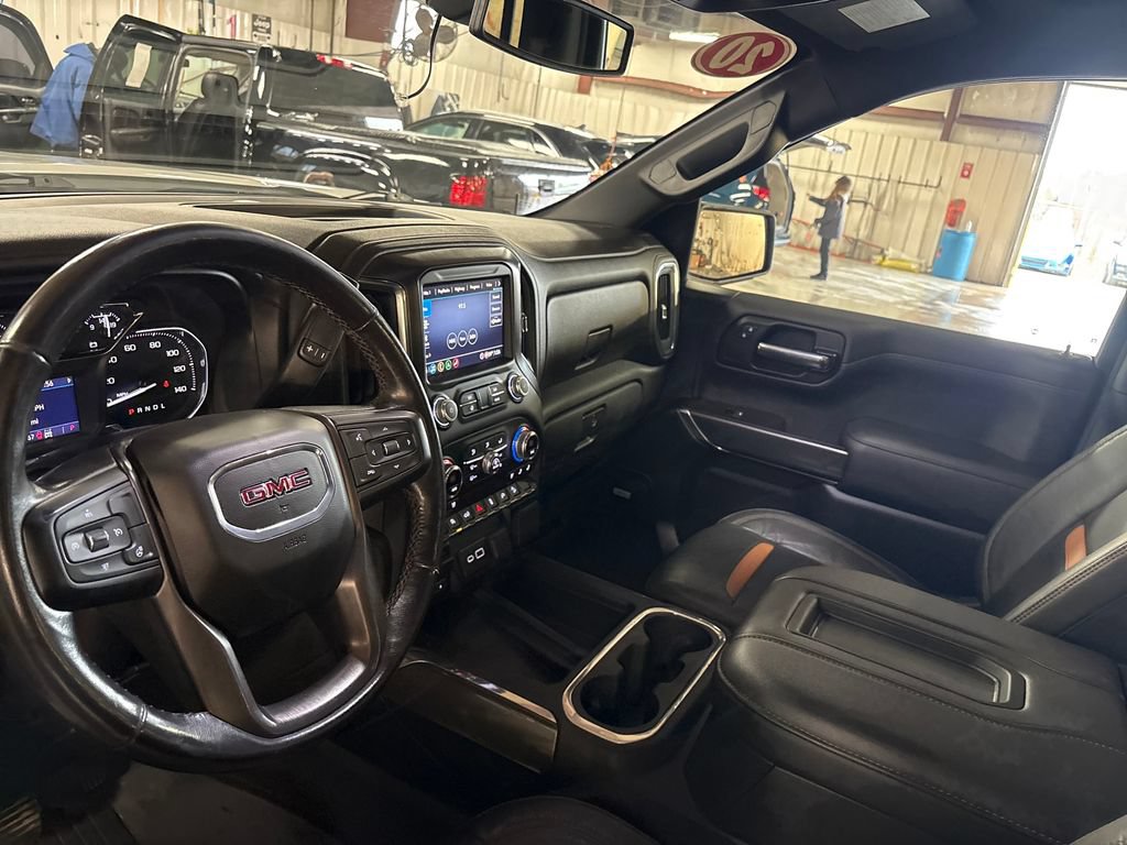 Used 2020 GMC Sierra 1500 AT4 w/ AT4 Premium Package AWD/4WD image 18