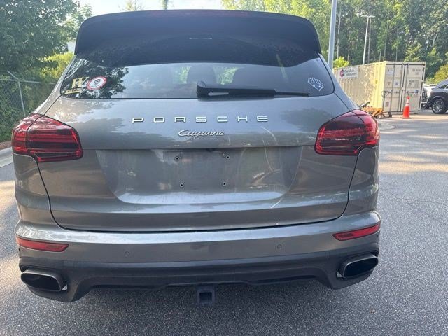 Used 2016 Porsche Cayenne AWD/4WD image 6