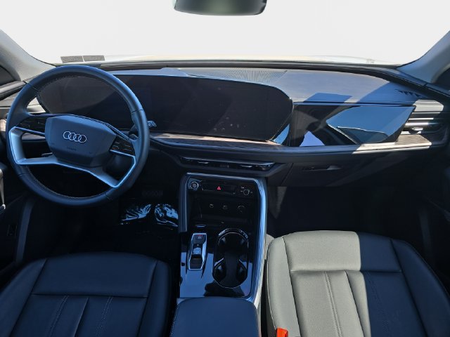 Used 2025 Audi Q5 Premium w/ Convenience Package AWD/4WD image 10