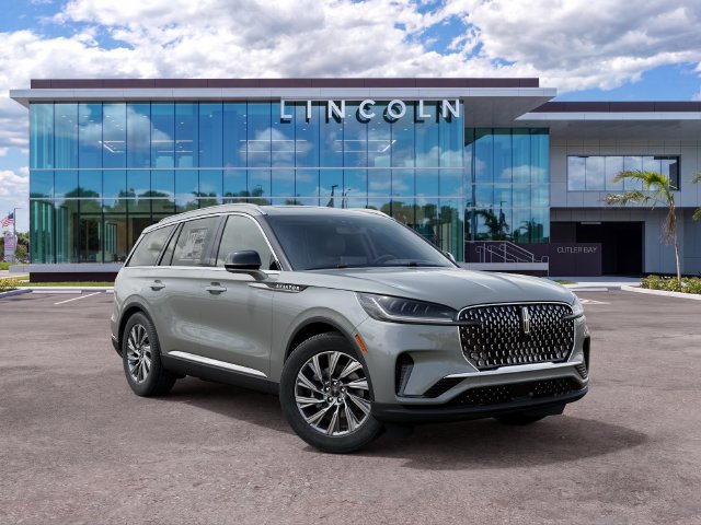 New 2027 Lincoln Aviator 2WD image 4