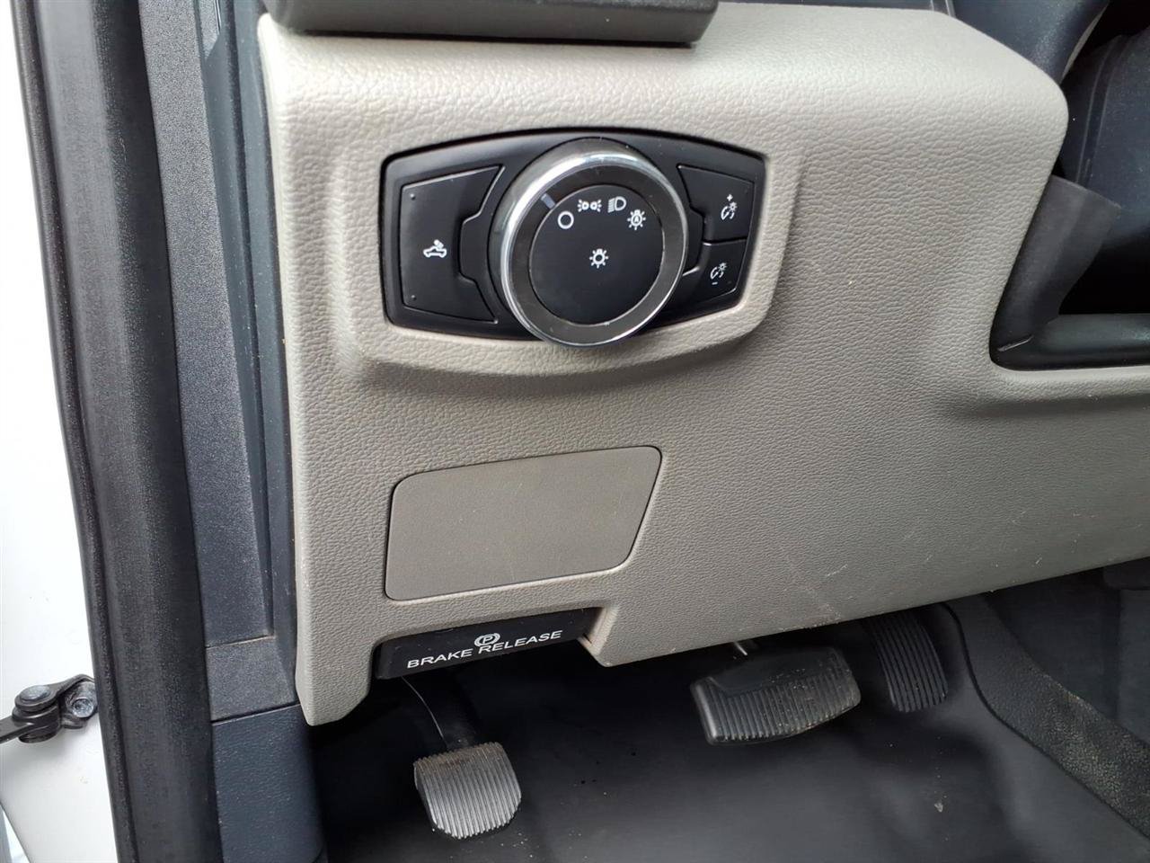 Used 2022 Ford F250 XL w/ Power Equipment Group AWD/4WD image 25