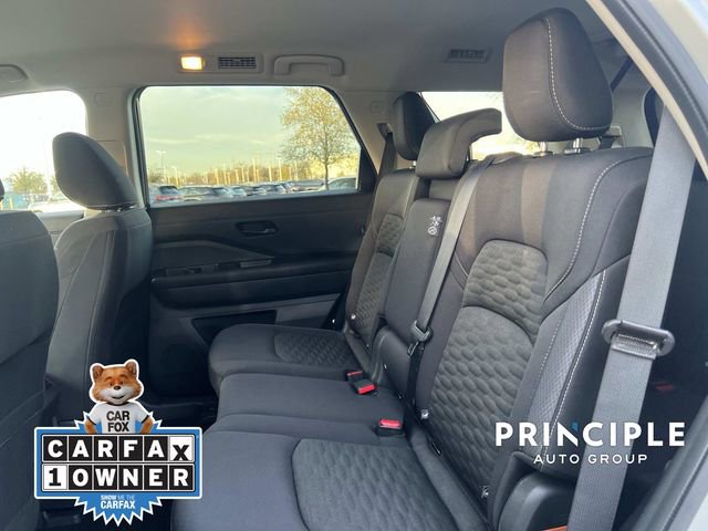 Used 2024 Nissan Pathfinder SV image 28