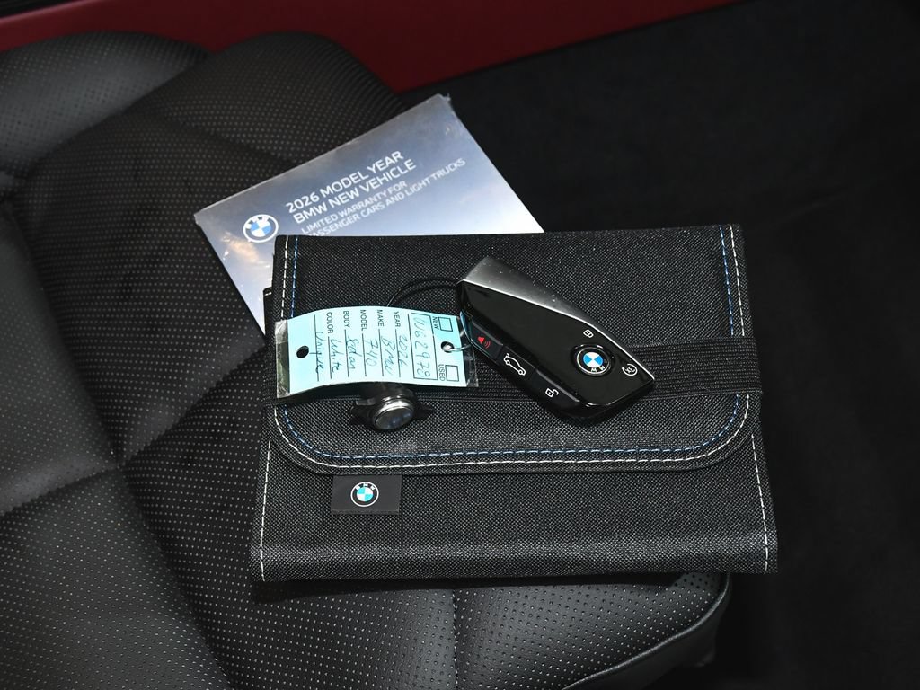 Used 2026 BMW 740i xDrive AWD/4WD image 72