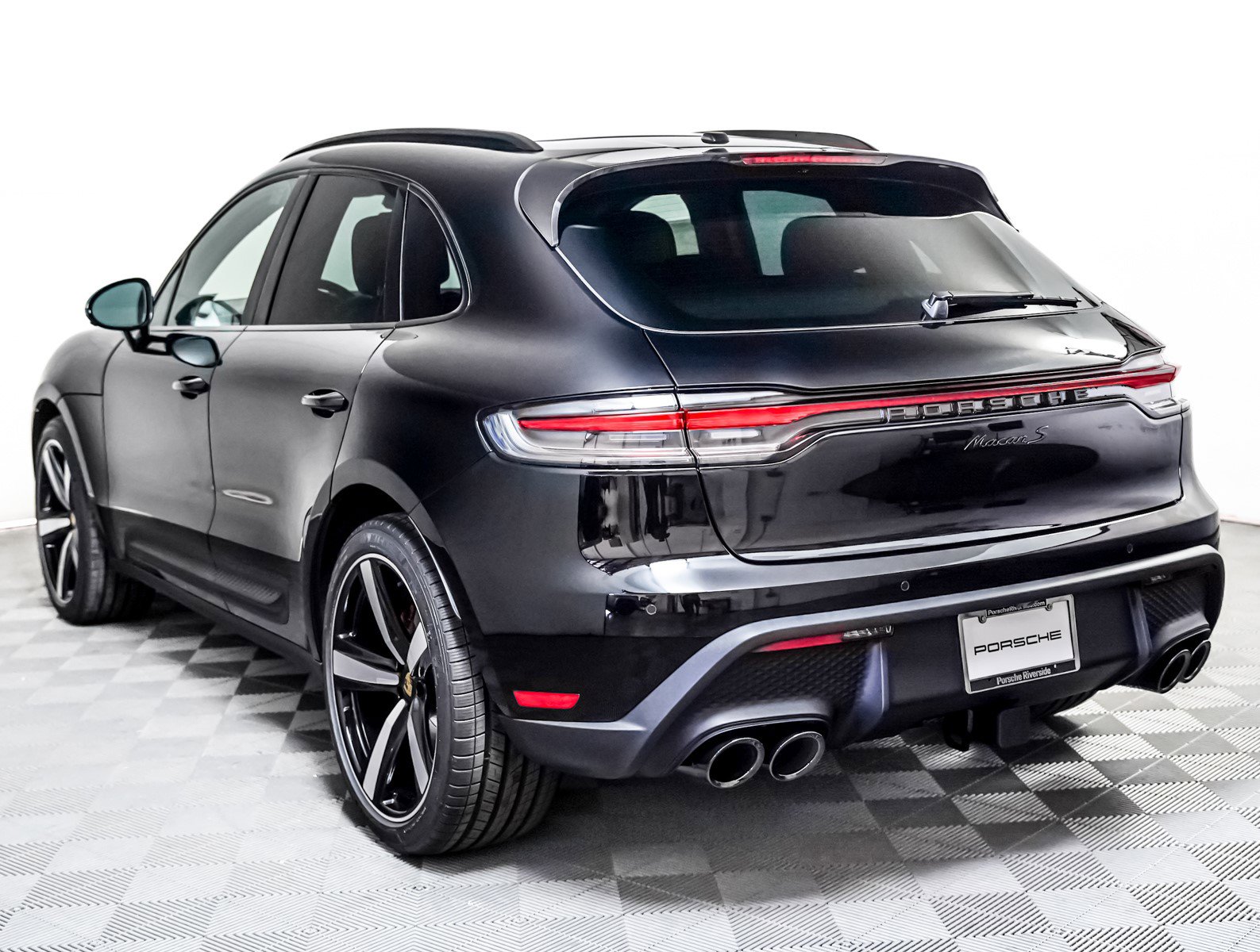 New 2026 Porsche Macan S image 3