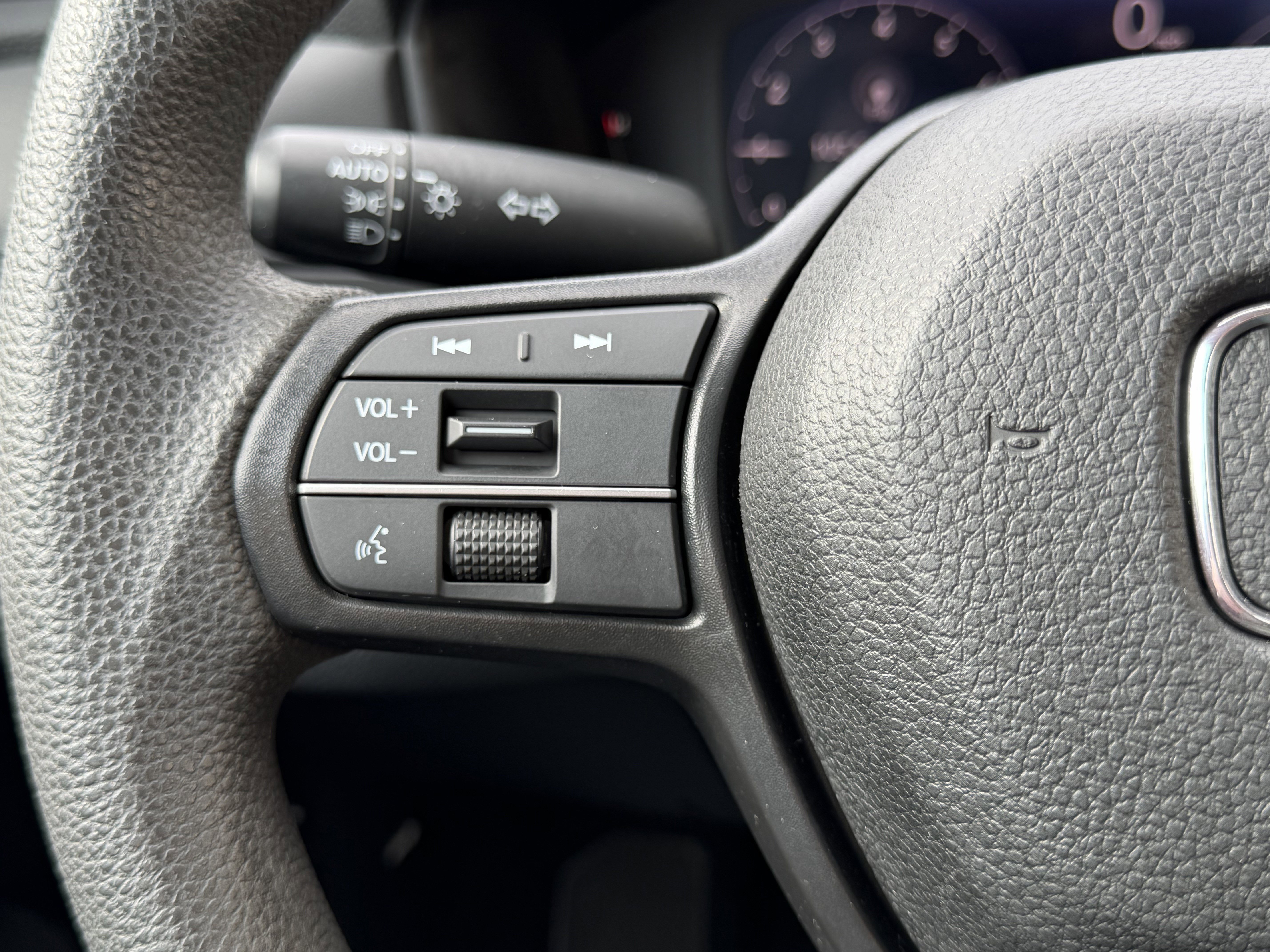 Used 2023 Honda Accord LX image 22