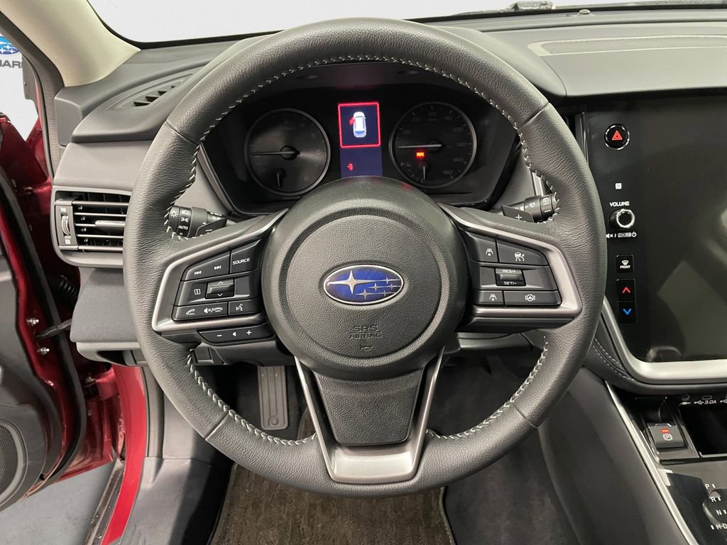Used 2025 Subaru Outback Premium image 12