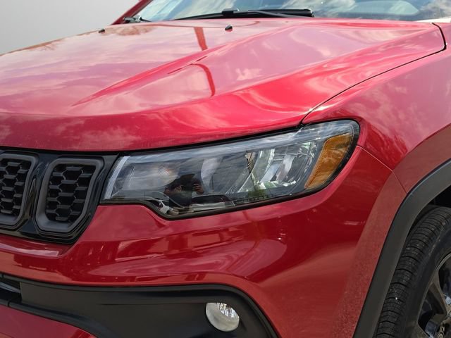 New 2026 Jeep Compass Latitude AWD/4WD image 13