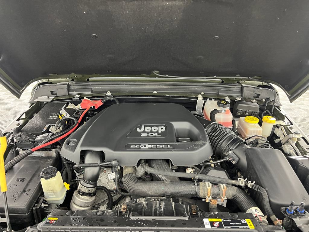 Used 2021 Jeep Wrangler Unlimited Sahara AWD/4WD image 21