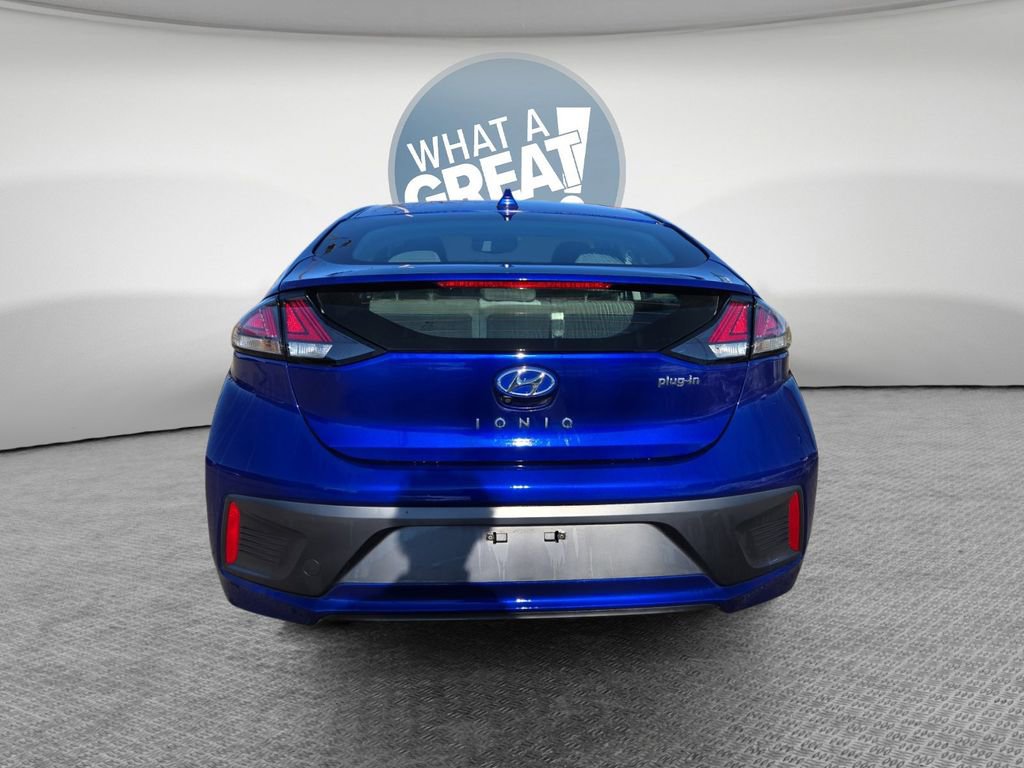 Used 2022 Hyundai Ioniq SE image 5