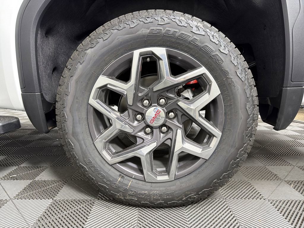 New 2026 GMC Sierra 1500 SLT w/ SLT Premium Plus Package image 17