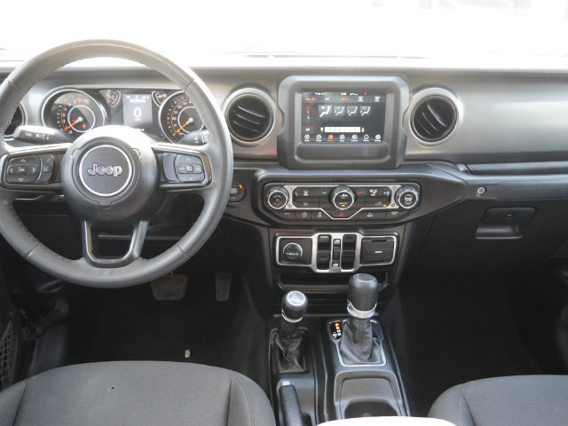 Used 2023 Jeep Gladiator Sport AWD/4WD image 13