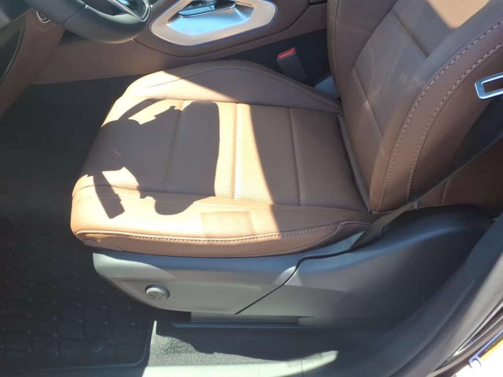 New 2026 Mercedes-Benz GLE 450 4MATIC image 15