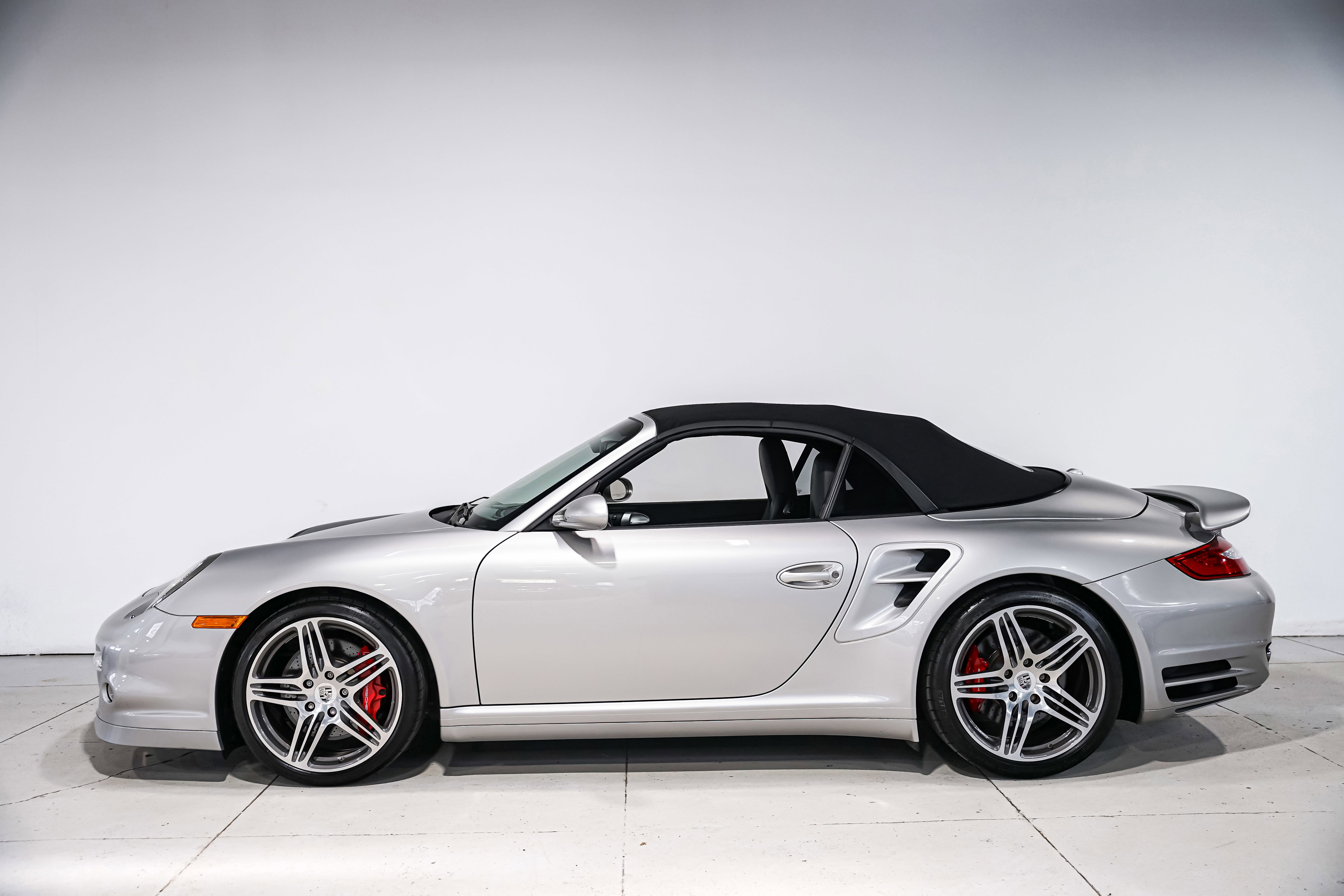 Used 2009 Porsche 911 Turbo image 7