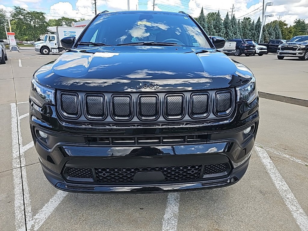 Certified 2022 Jeep Compass Altitude w/ Convenience Group image 8