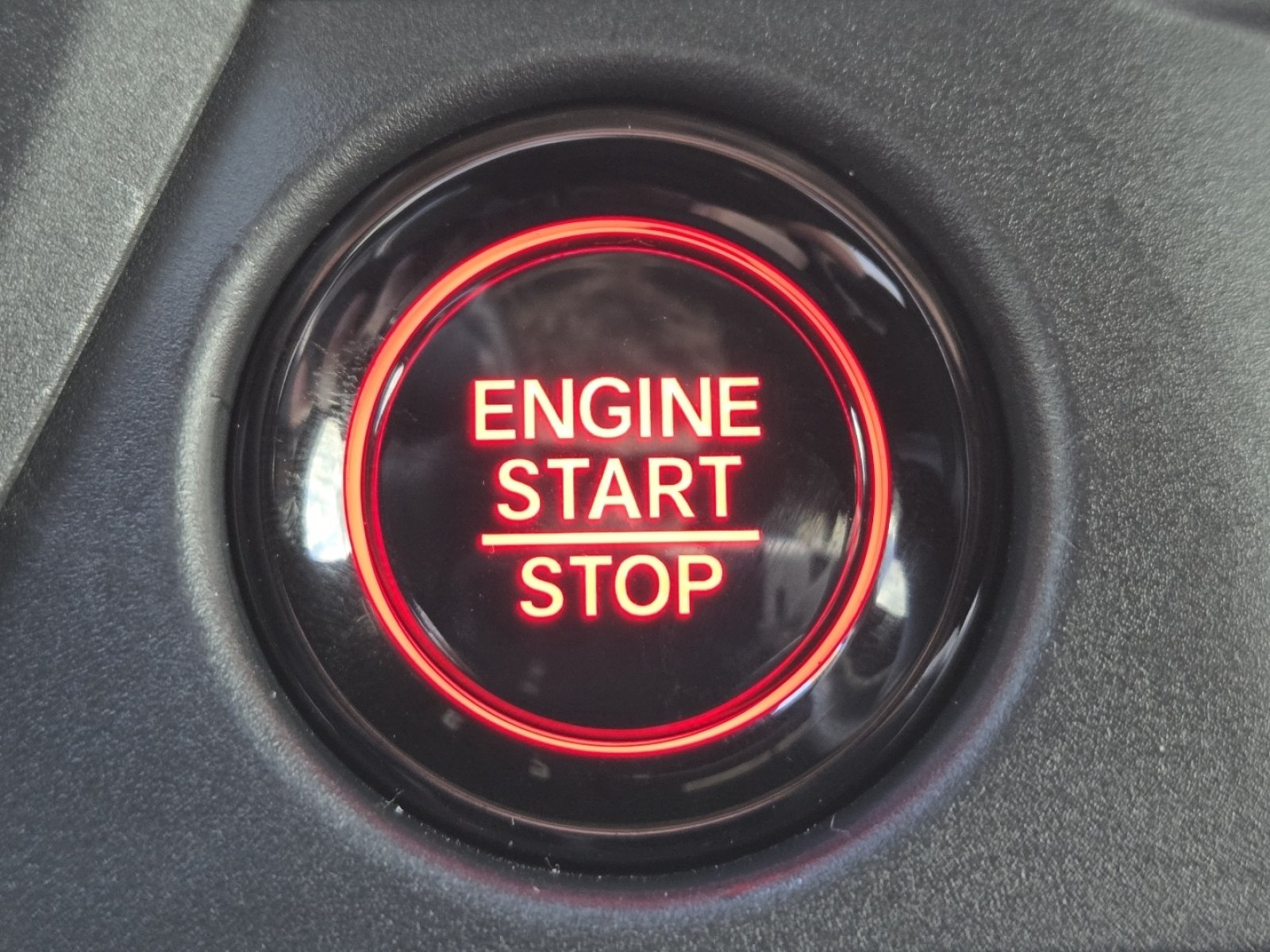 Used 2025 Honda Pilot TrailSport image 37