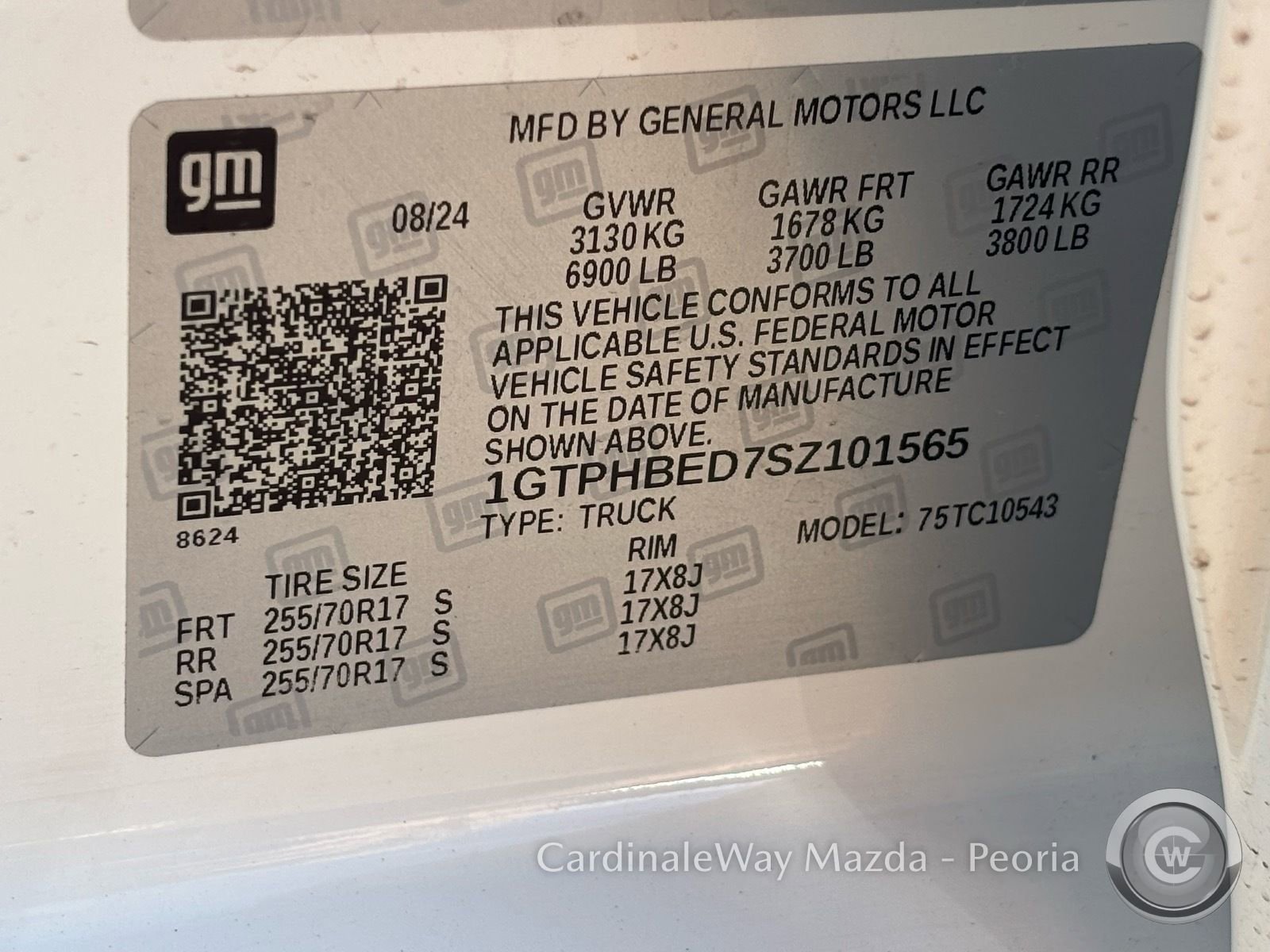 Used 2025 GMC Sierra 1500 SLE image 34