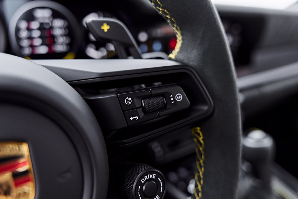 Used 2025 Porsche 911 GT3 RS RWD image 66