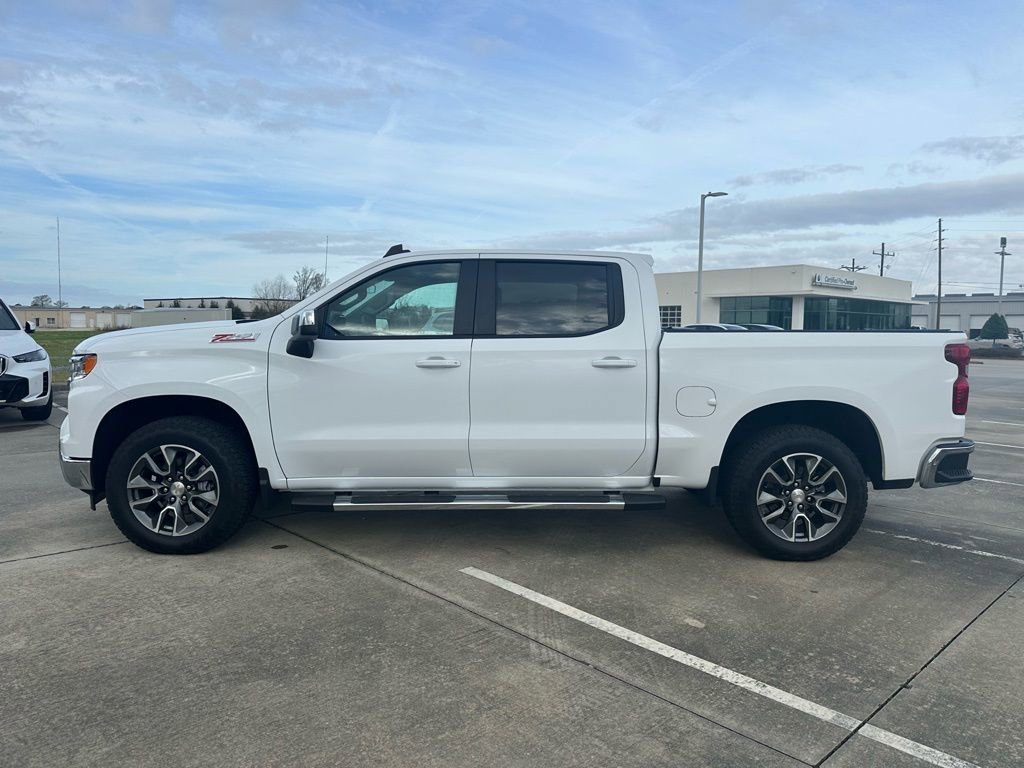 Used 2025 Chevrolet Silverado 1500 LT w/ Z71 Off-Road Package image 7