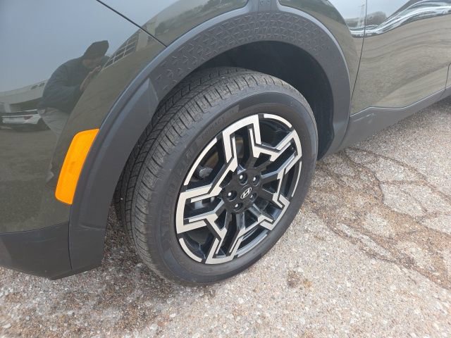 Used 2025 Hyundai Santa Cruz Limited image 15