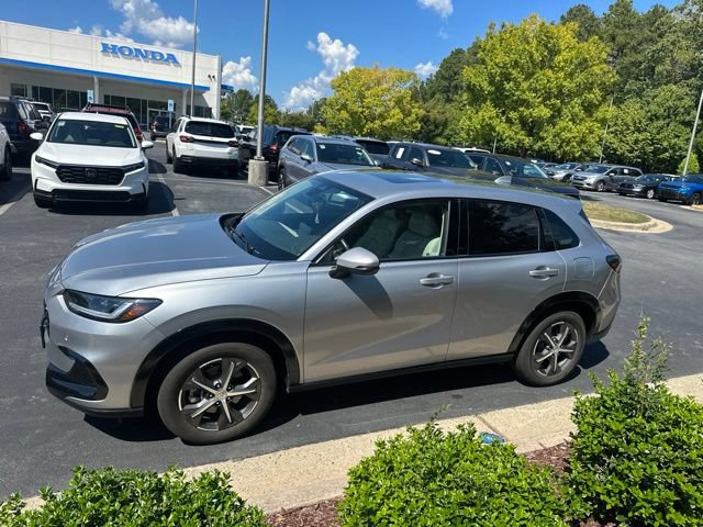 Certified 2024 Honda HR-V EX-L image 6