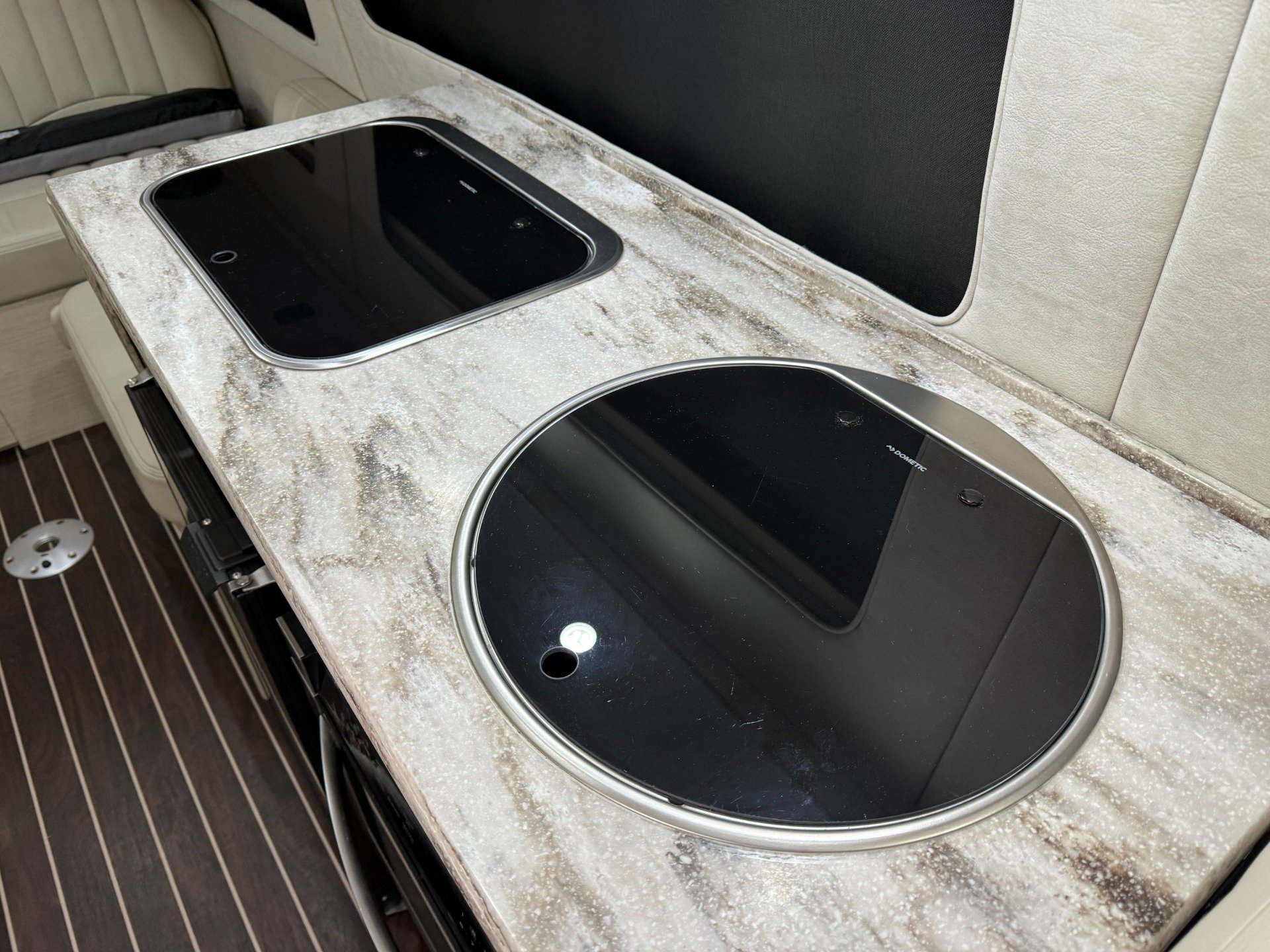 Used 2017 Mercedes-Benz Sprinter 3500 image 38