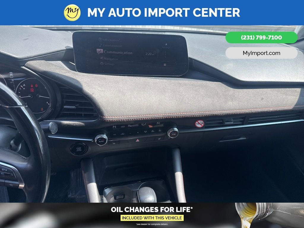 Used 2024 MAZDA MAZDA3 s image 10