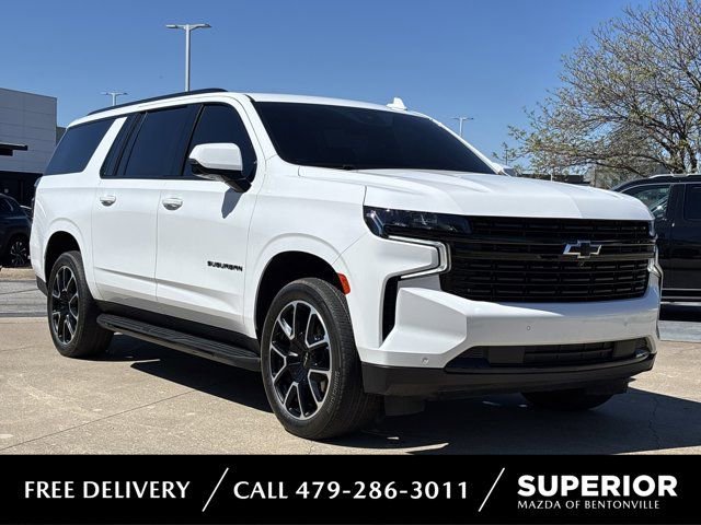 Used 2023 Chevrolet Suburban RST w/ Luxury Package image 1