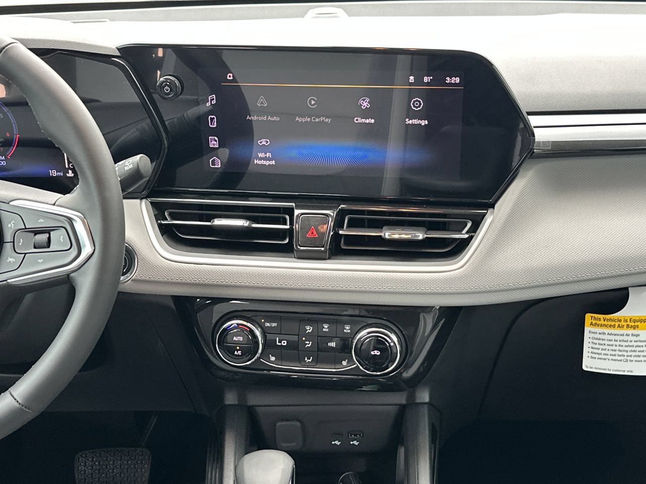 New 2026 Chevrolet TrailBlazer LT w/ Convenience Package FWD image 19