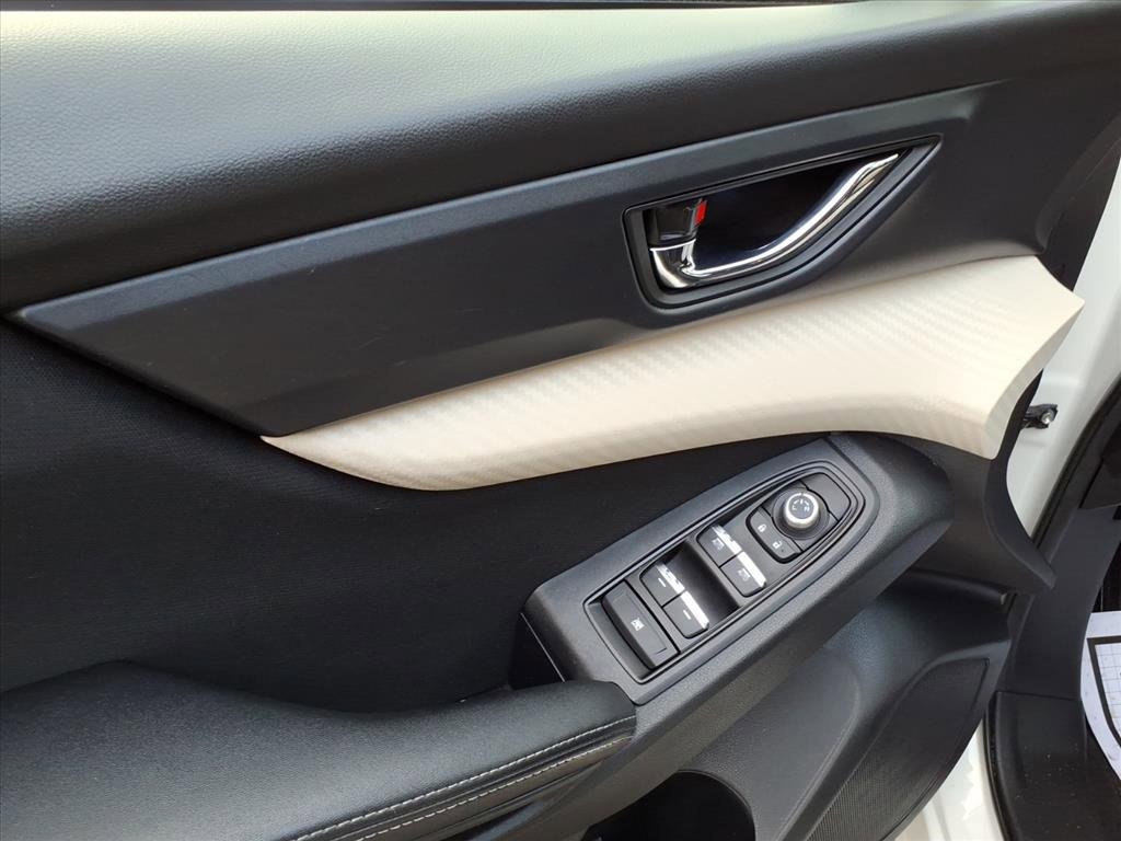 Used 2022 Subaru Ascent Premium image 11