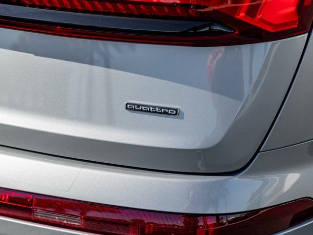 New 2026 Audi Q7 2.0T Premium Plus image 12