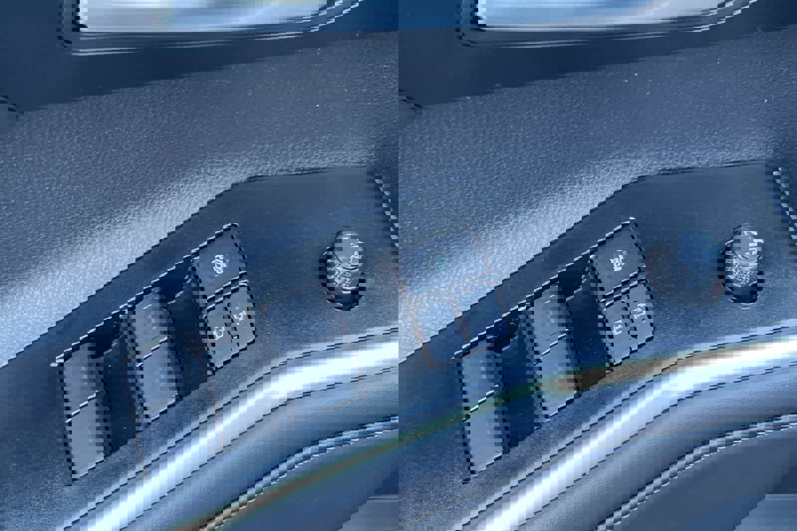 New 2026 Toyota Highlander XLE image 13