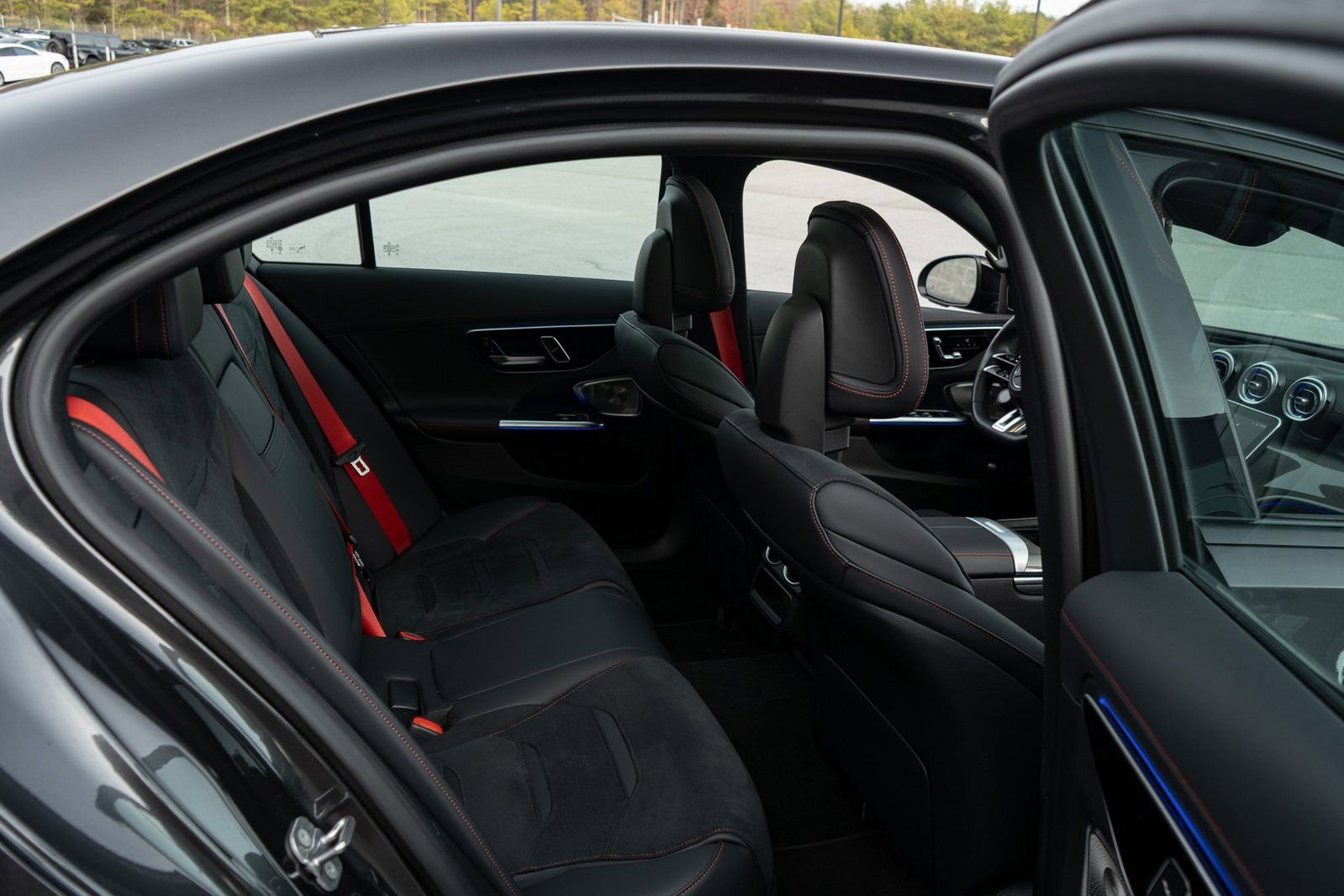 Used 2024 Mercedes-Benz C 43 AMG 4MATIC Sedan image 37