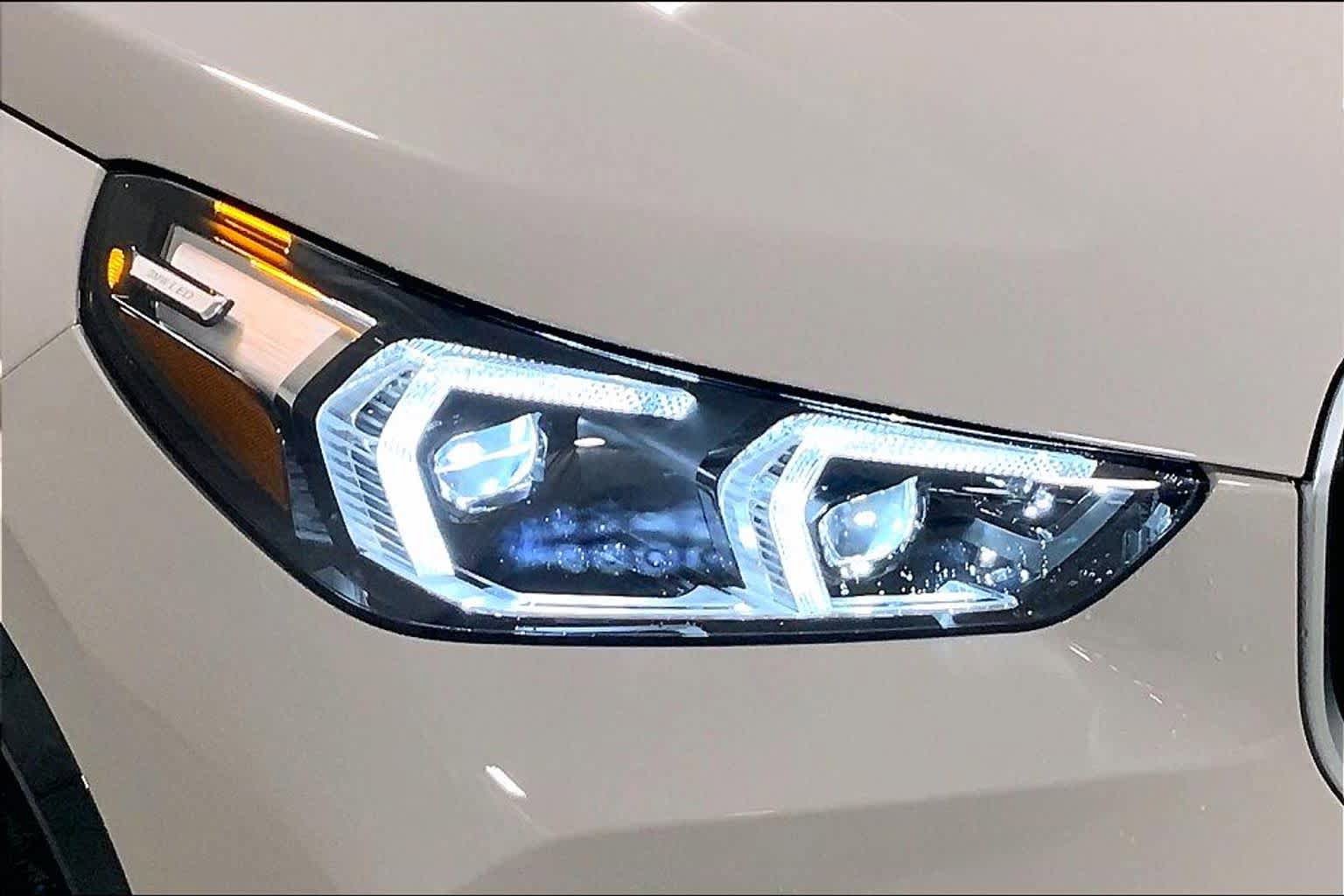 New 2026 BMW X1 xDrive28i w/ Technology Package AWD/4WD image 13