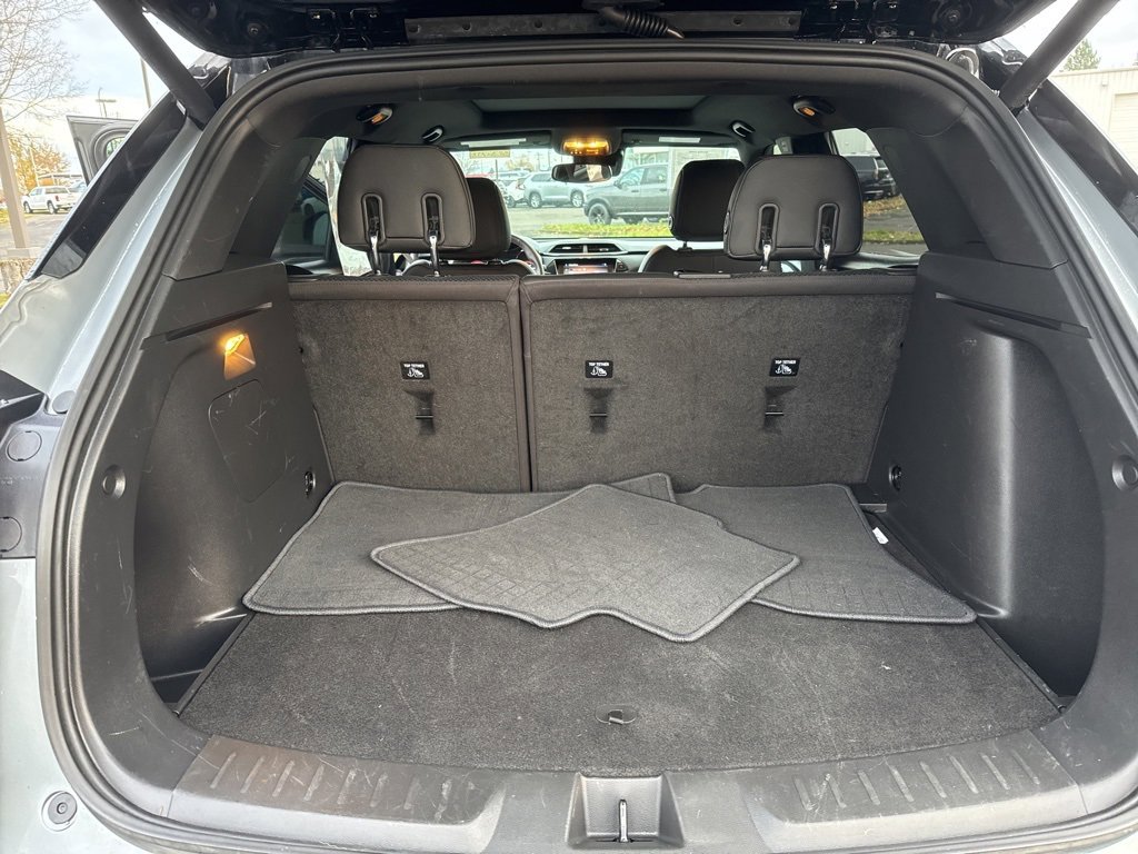 Used 2023 Chevrolet TrailBlazer RS w/ Sun and Liftgate Package image 19