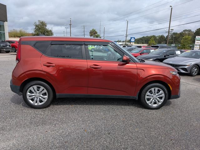 Used 2020 Kia Soul LX image 3