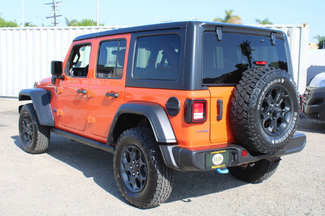 Used 2023 Jeep Wrangler Unlimited w/ Convenience Group AWD/4WD image 6