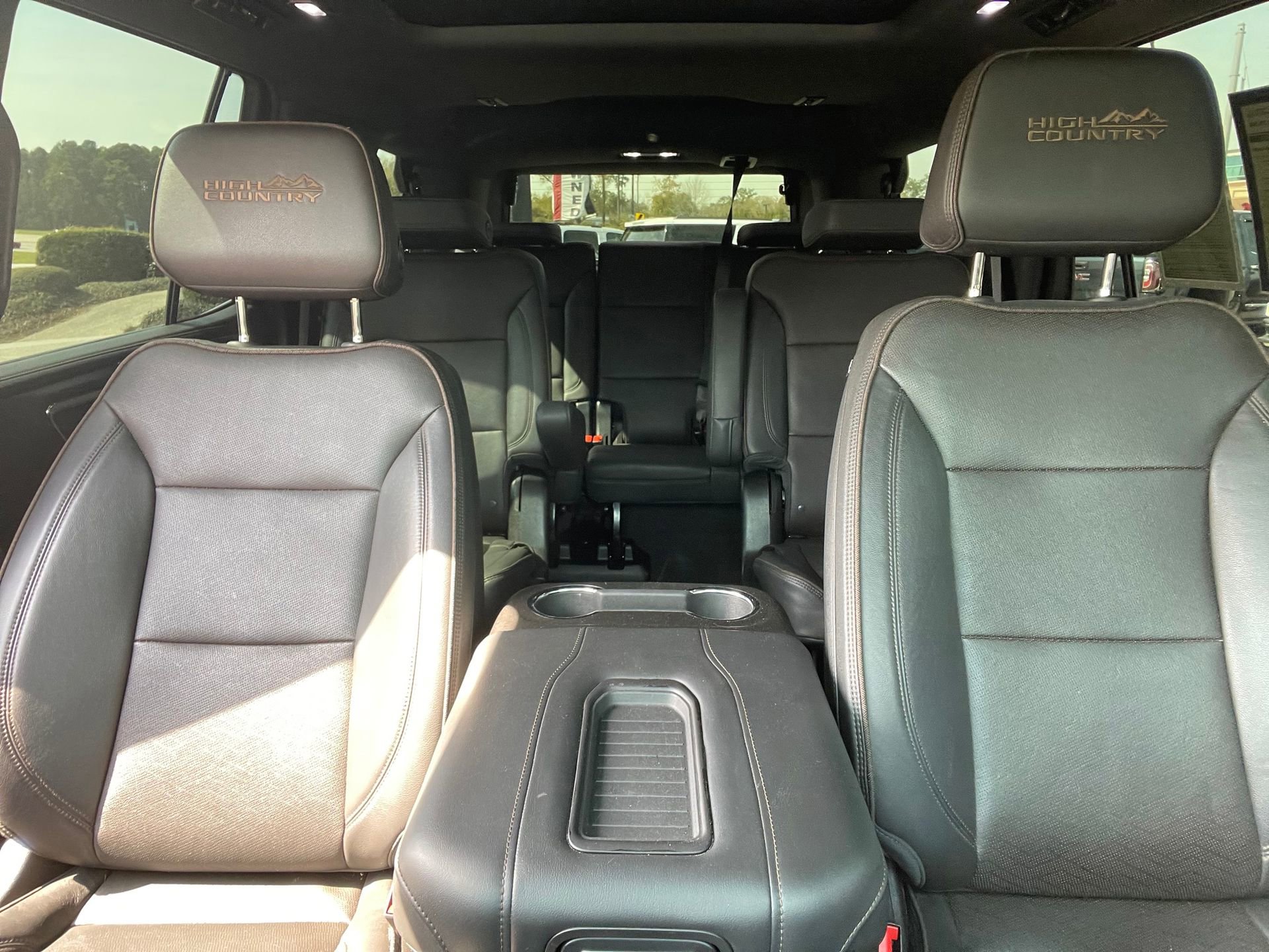 Used 2023 Chevrolet Tahoe High Country w/ Premium Package RWD image 30