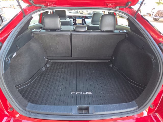 Used 2021 Toyota Prius Limited w/ Premium Convenience Package FWD image 31