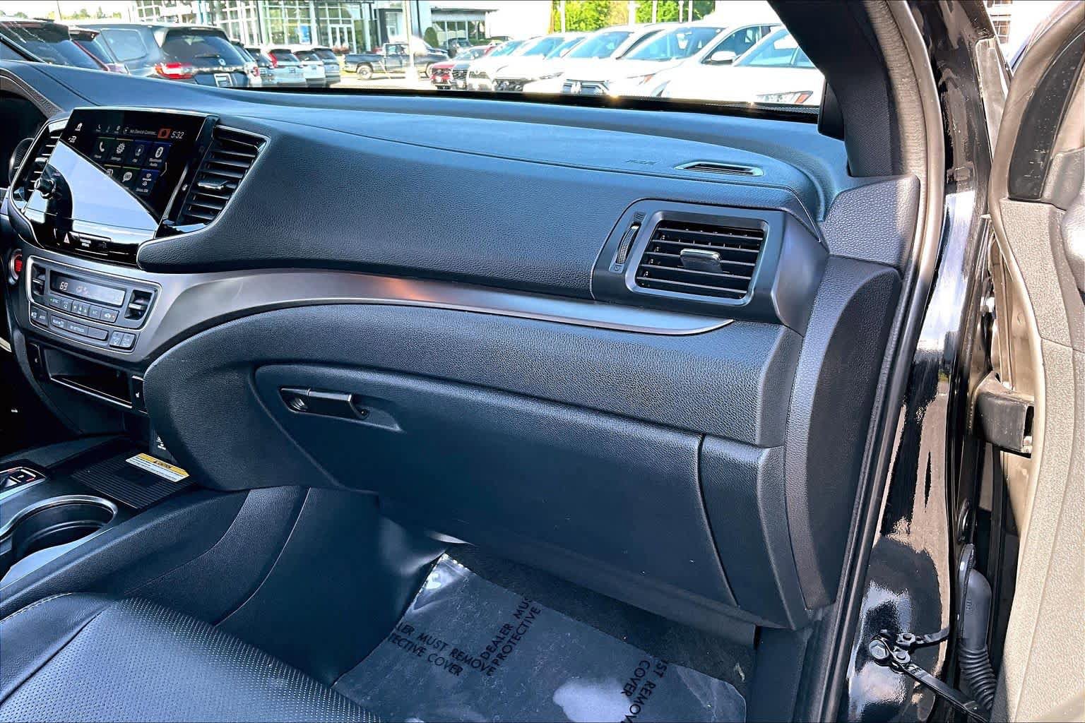 Used 2023 Honda Passport EX-L image 19
