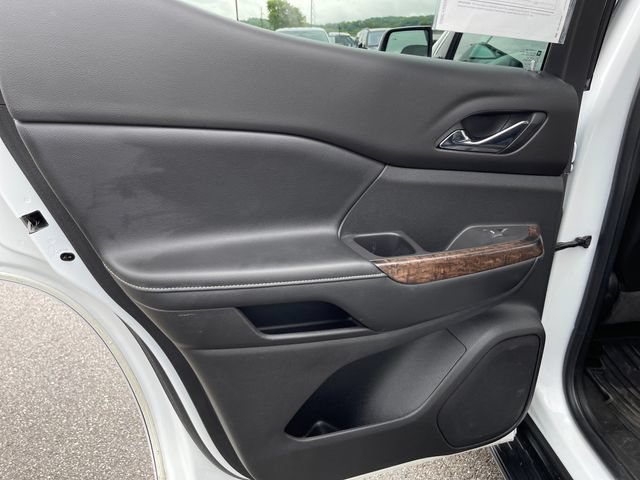 Used 2020 GMC Acadia Denali w/ LPO, 'HIT The Road' Package AWD/4WD image 31