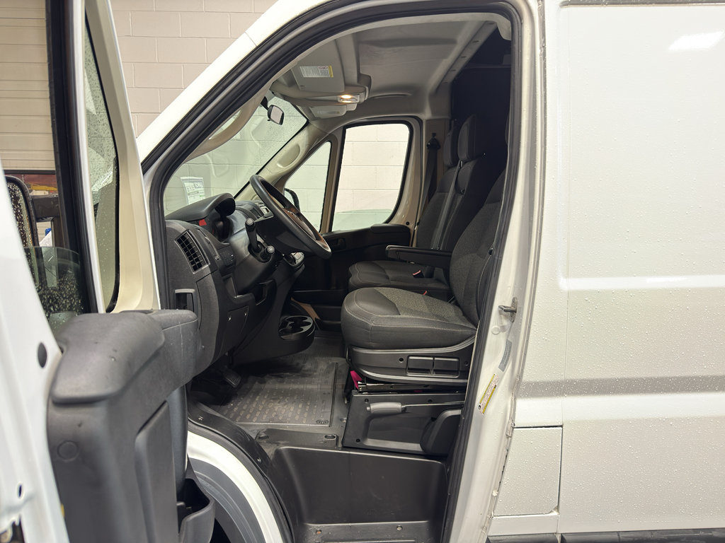 Used 2017 RAM ProMaster 2500 w/ Mopar Trailer Tow Group FWD image 10