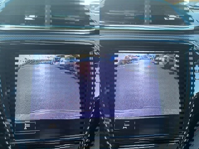 Used 2021 Chevrolet TrailBlazer RS w/ Sun and Liftgate Package image 18