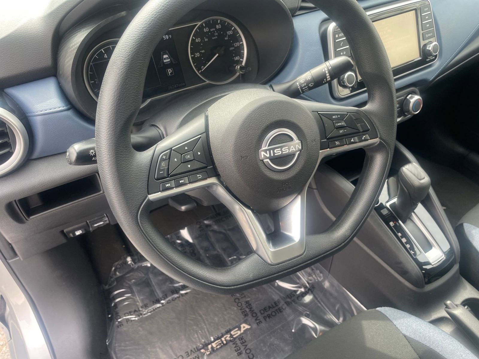Used 2025 Nissan Versa SV FWD image 28