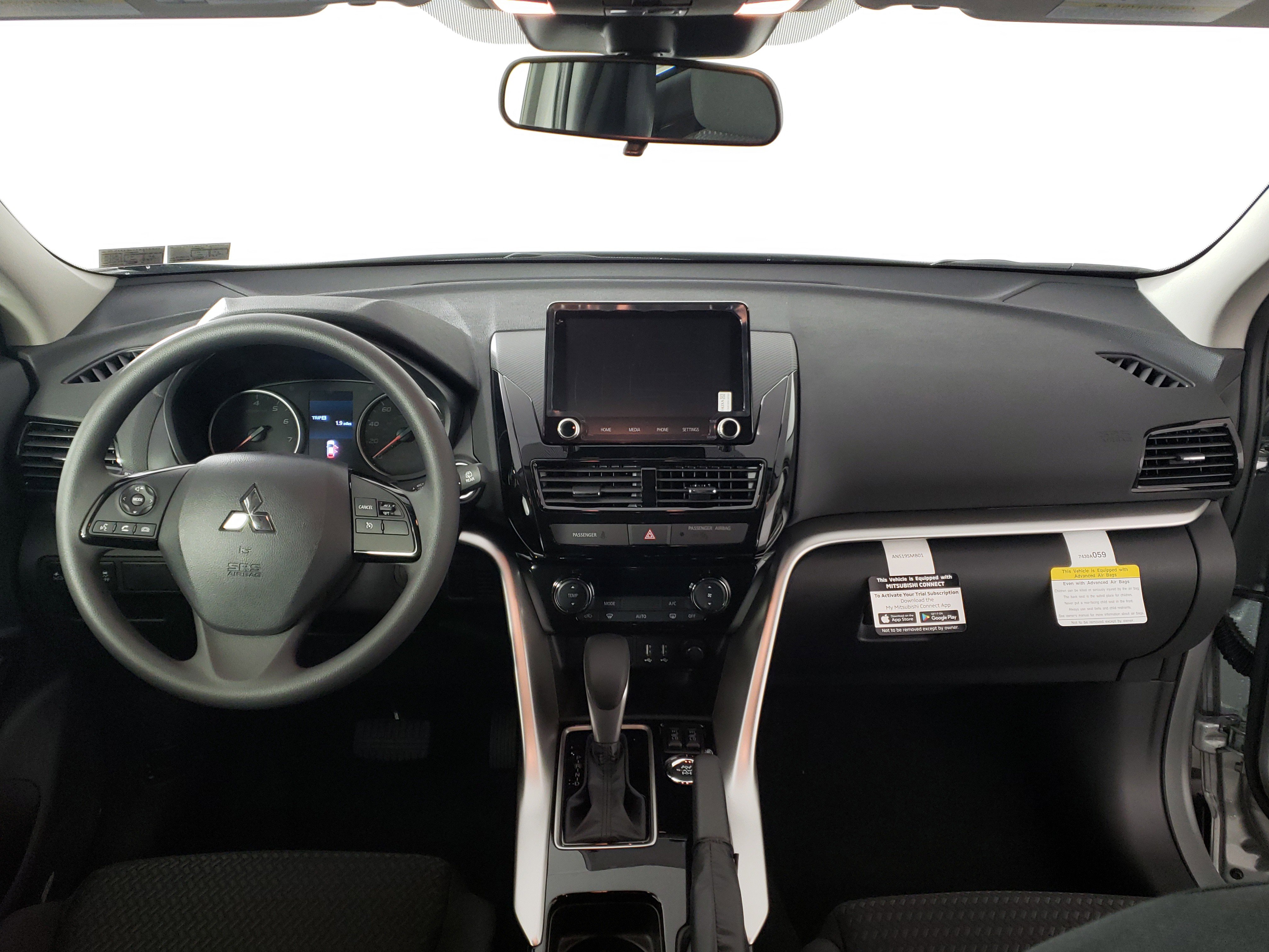 New 2026 Mitsubishi Eclipse Cross LE image 13