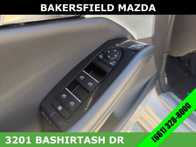 New 2026 MAZDA MAZDA3 Hatchback w/Premium Plus Pkg image 11