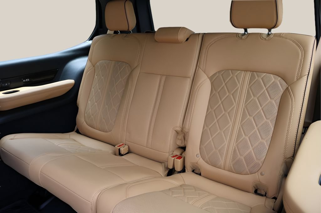 New 2026 Jeep Grand Wagoneer Summit AWD/4WD image 18